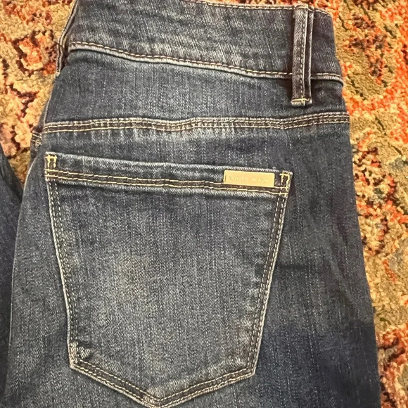 FINAL PRICE White House Black Market Bootcut Jeans - Picture 5 of 13